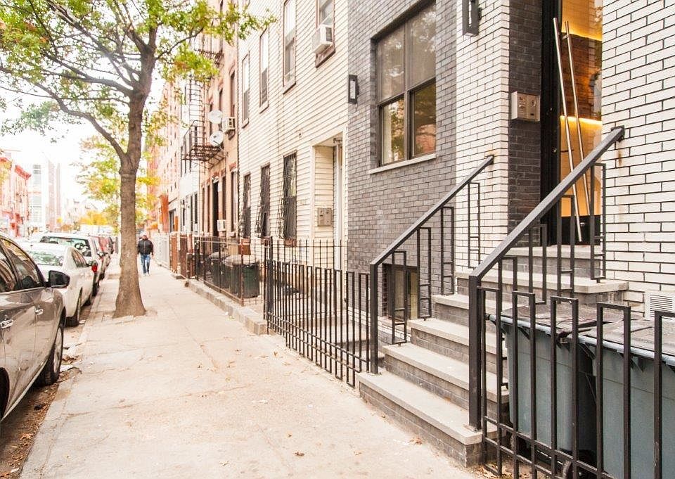 1st image of 1426 Dekalb Ave #2LBR