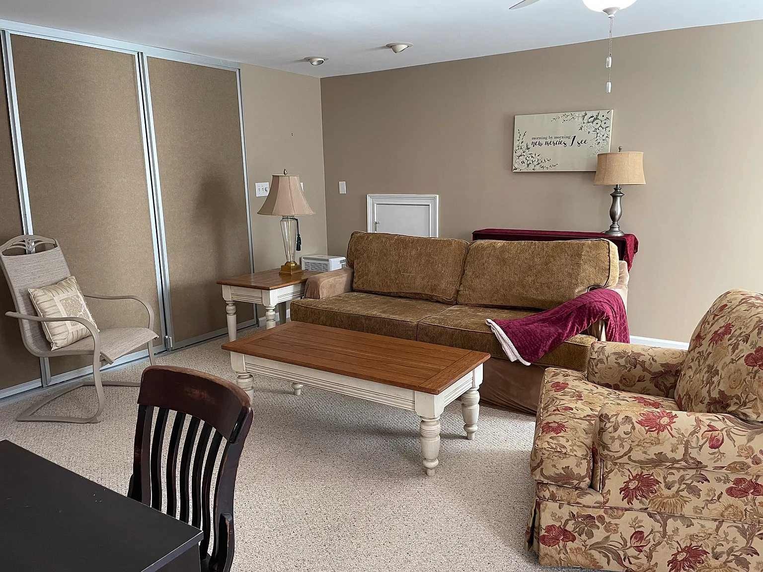 1 bed, 1000 sqft, $1,400 — Photo 1