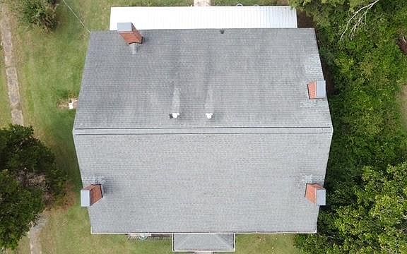 4th image of 202 Veazey St