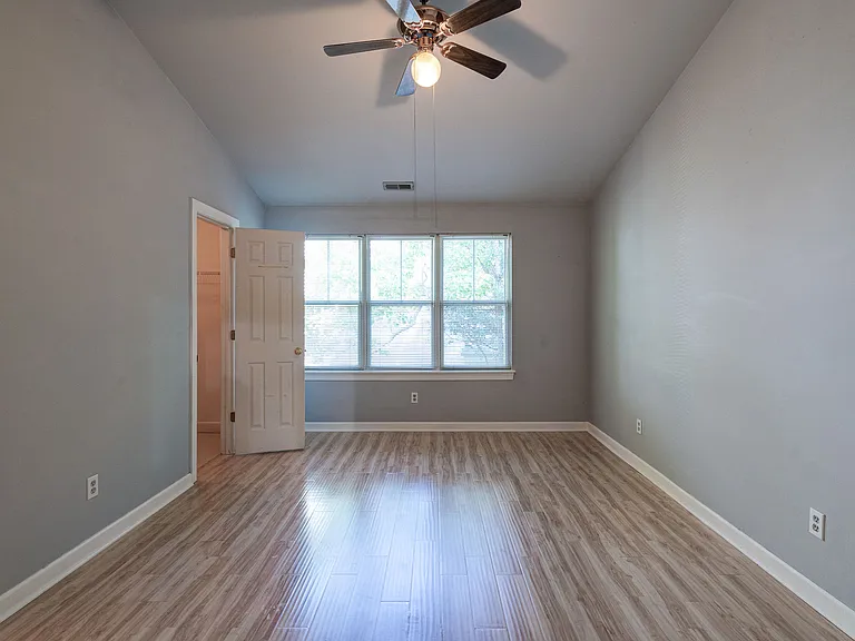 5813 Wrightsville Ave #154 — Photo 16