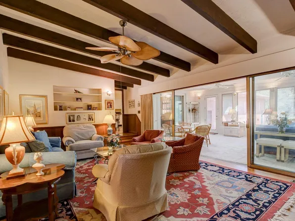 314 Kirkwood Ln, Camden, SC 29020