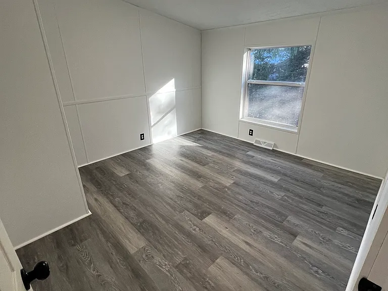 13820 Craft Rd — Photo 8