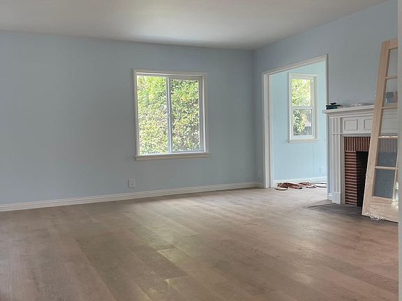 2nd image of 1034 La Presa Dr