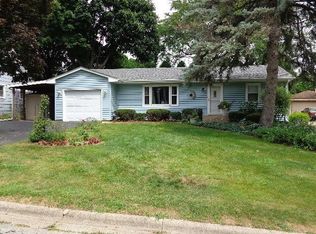 4208 Amherst Ln, Rockford, IL 61109