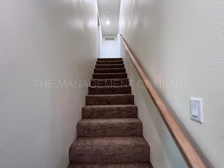 3536 N 2300 E — Photo 18