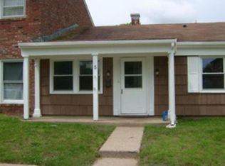 5 Regent Ct, Willingboro, NJ 08046