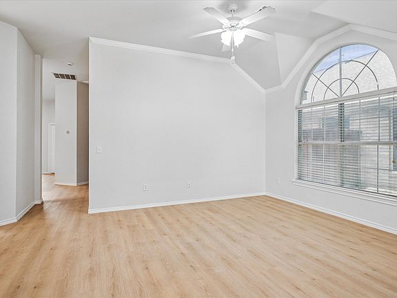 2nd image of 1700 Bur Oak Dr