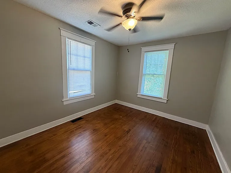 3676 Kearney Ave — Photo 10