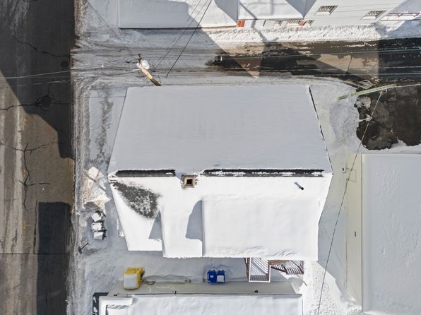 manchester-new-hampshire-74303983 picture