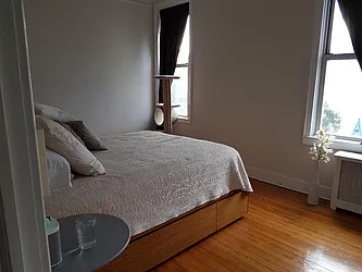 Rented by Aamen Realty