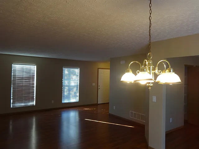 7244 Fablegate Ct — Photo 3