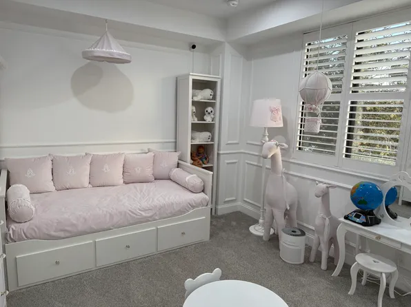 116 N Swall Dr APT 302, Beverly Hills, CA 90211