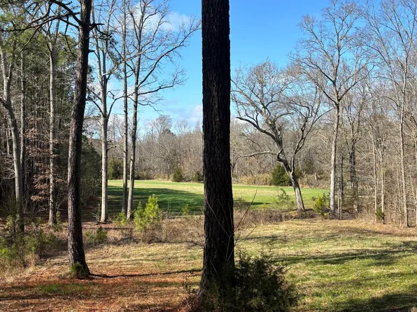 1736 Lincolnton Hwy, Elberton, GA 30635