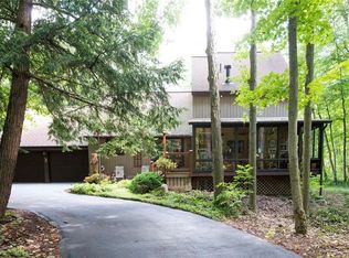 4286 Balcomb Mill Cir, Syracuse, NY 13215