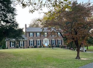 770 Bates Rd, Elizabethtown, KY 42701