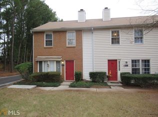 417 Paper Mill Lndg, Roswell, GA 30076