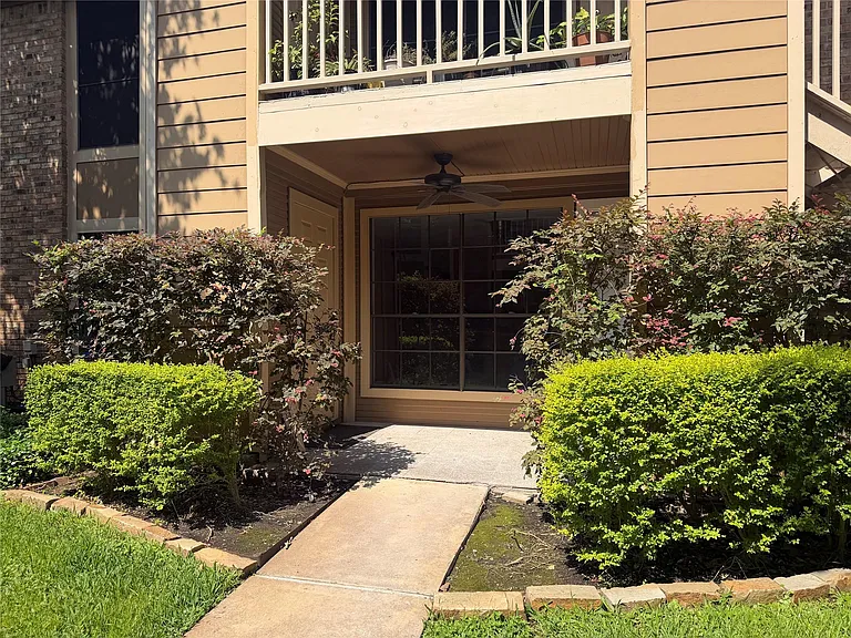 1311 Antoine Dr #219 — Photo 31
