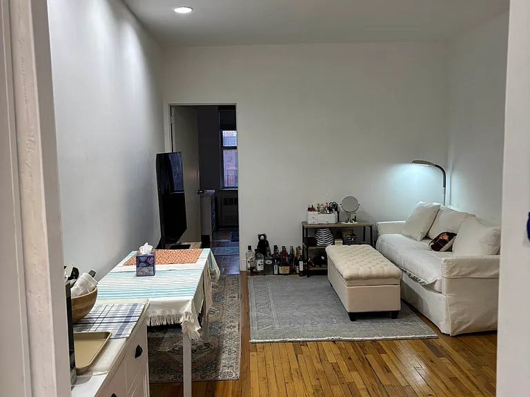319 E 73rd St #2D — Photo 1