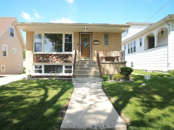 1428 1/2 N Ashbel Ave, Berkeley, IL 60163