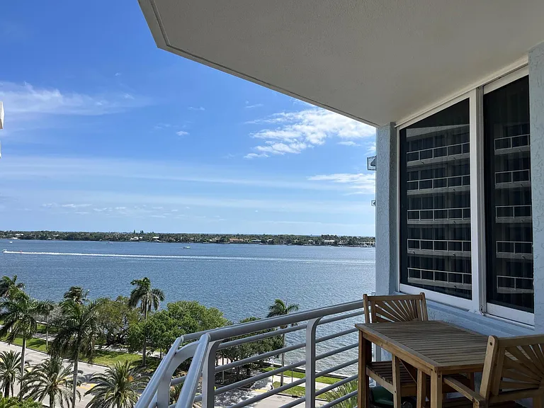 1551 N Flagler Dr #802 — Photo 1