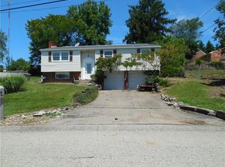 500 Cedarwood Dr, Pittsburgh, PA