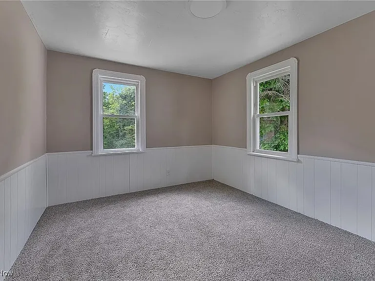 49 Shields Rd — Photo 9