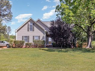 15 Wood Pond Cir, Youngsville, NC 27596