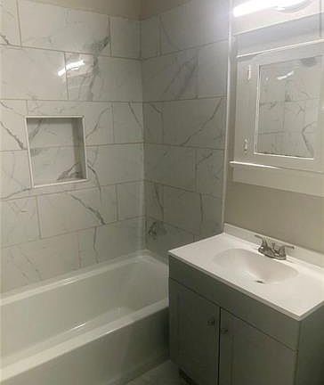 2nd image of 2430 Clover St