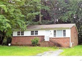 102 Creekside Dr, York, SC 29745