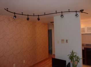 315 N Neville St APT 1, Pittsburgh, PA 15213