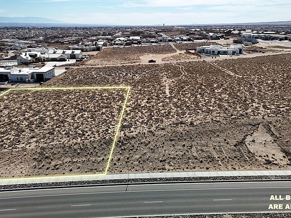 3rd image of 1220 Westside Blvd SE