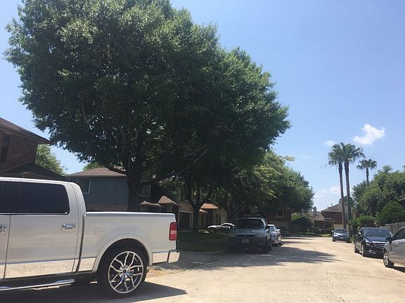 5th image of 2045 Wildwood Ridge Dr