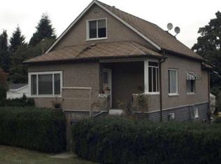 2902 Saint George St, Pt Moody, BC V3H2H5