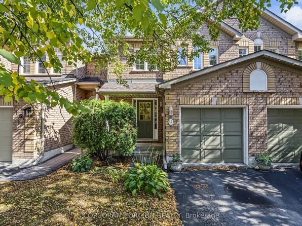 2871 Darien Rd #14, Burlington, ON L7M 4R6