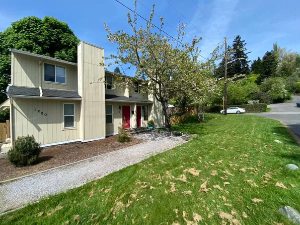 1200 18th St #2, Bellingham, WA 98225
