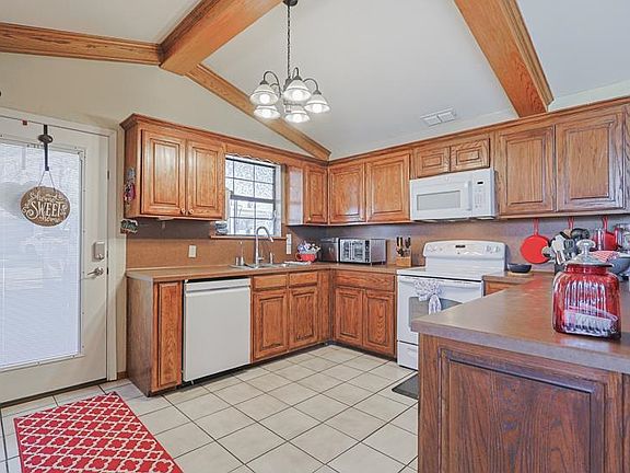 4th image of 18501 County Road 3131