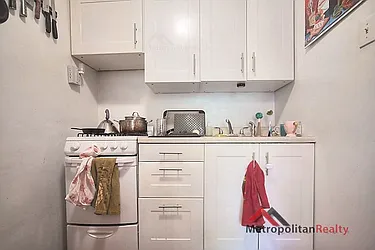 Rented by Metropolitan Realty