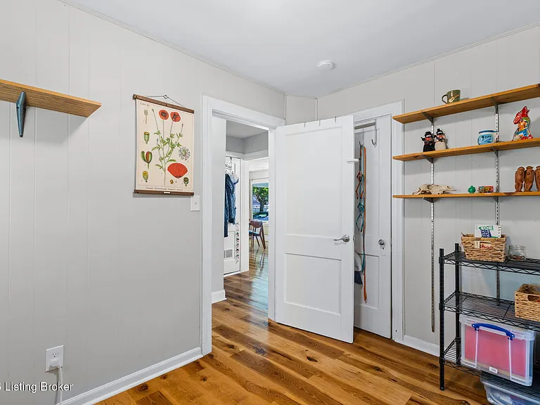 4207 S 1st St — Photo 25