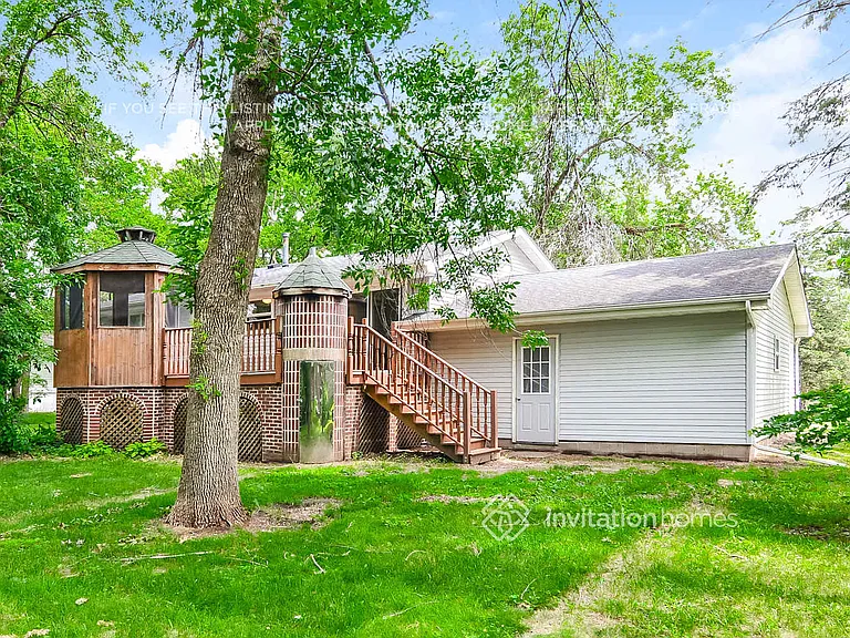906 Ghostley Ln N — Photo 17