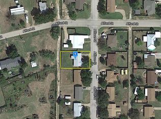 1904 Allison St, Graham, TX 76450