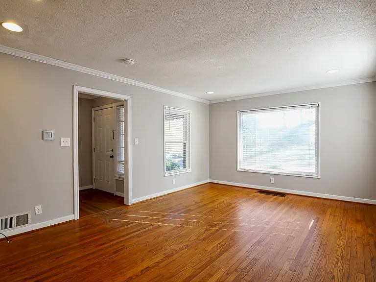 1000 Drexel Dr — Photo 7