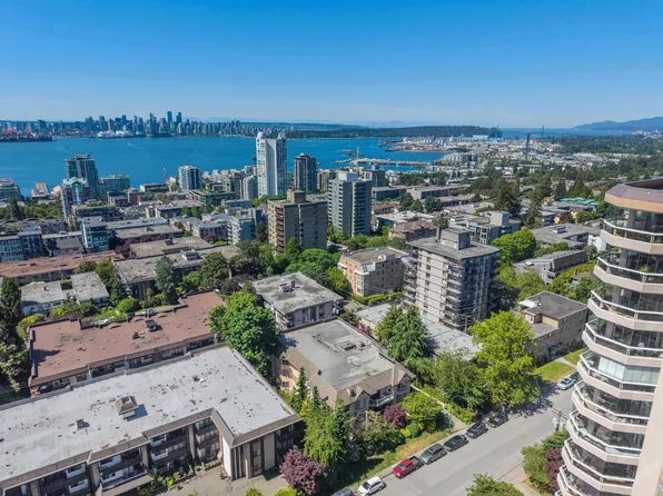 123 E 6th St #102, North Vancouver, BC V7L 1N9