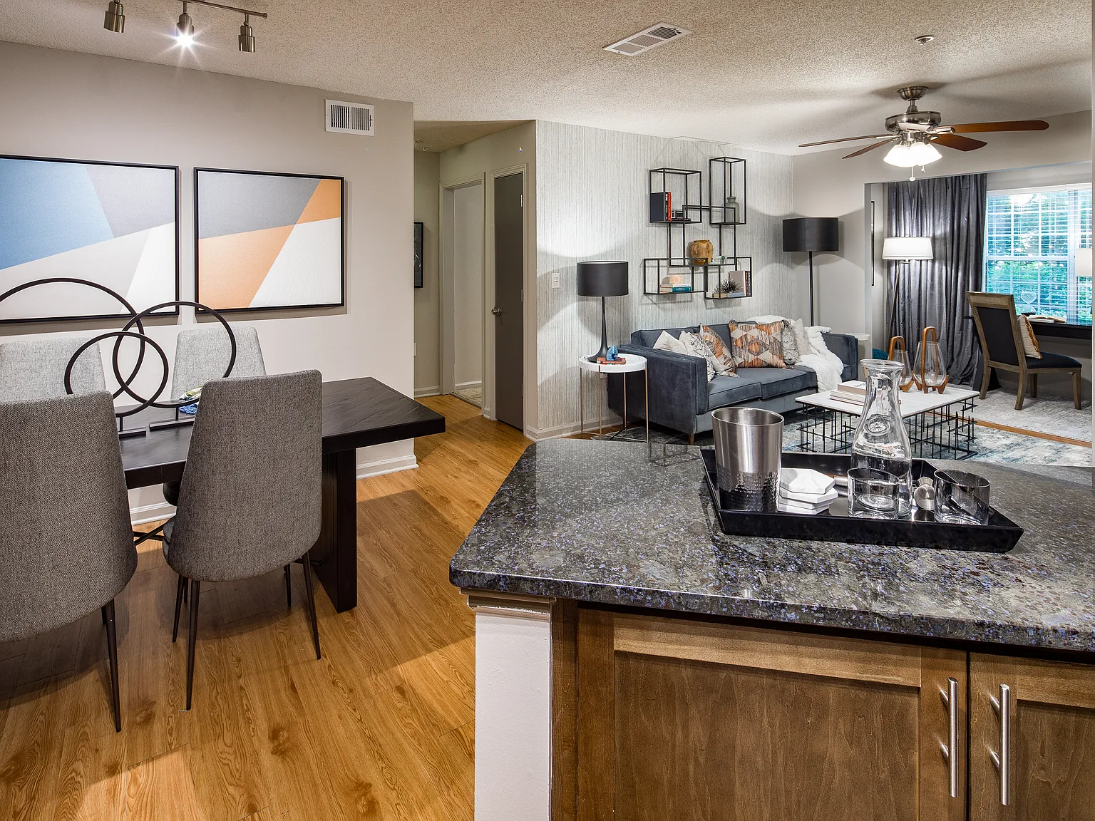 Cortland 3131 — Photo 4