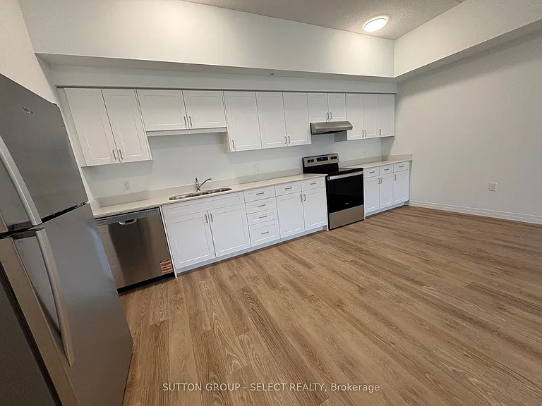 351 Hill St #513 — Photo 9