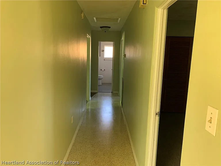 3906 Craig Ave — Photo 5