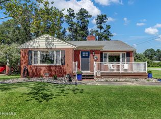 510 E Fremont Street, Burgaw, NC 28425