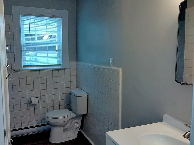 600 N Jackson St — Photo 5