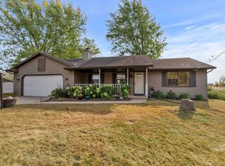 1645 Harbor Lights Rd, Suamico, WI 54173