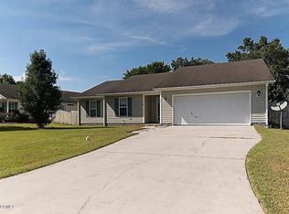 107 Pollard Dr, Jacksonville, NC 28540