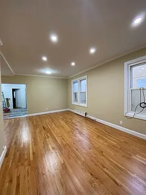 Rented by Amorelli Realty | media 14